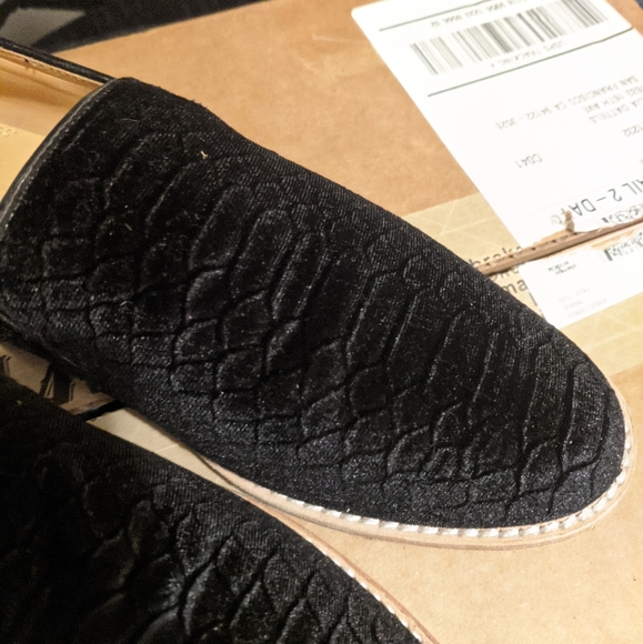 Bill blass Sutton watts flat snake pattern velvet - Picture 5 of 5